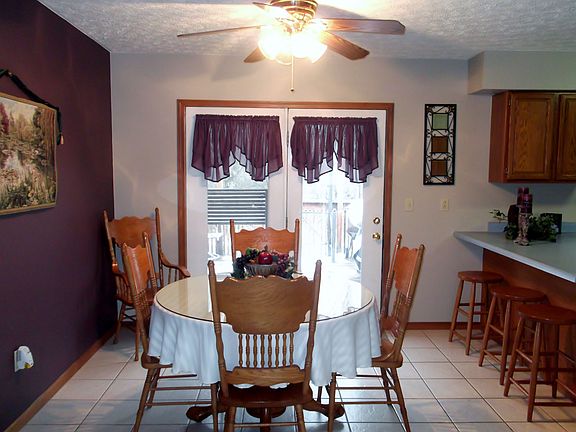 4th image of 1455 Independence Ct
