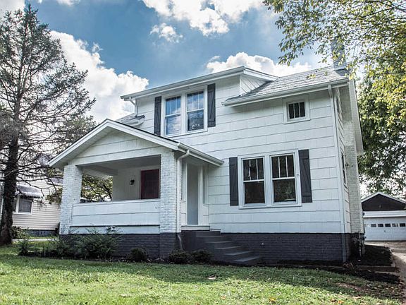 3rd image of 2716 Fairmont Blvd