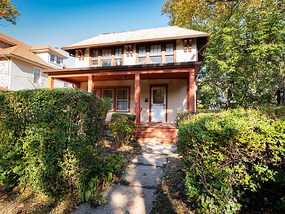 2nd image of 5 Belmont Pl