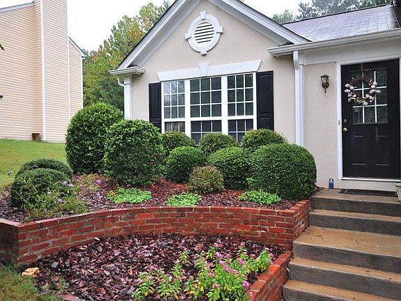 2nd image of 324 Creel Ct NW