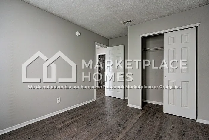 2108 Bridlewood Dr — Photo 21