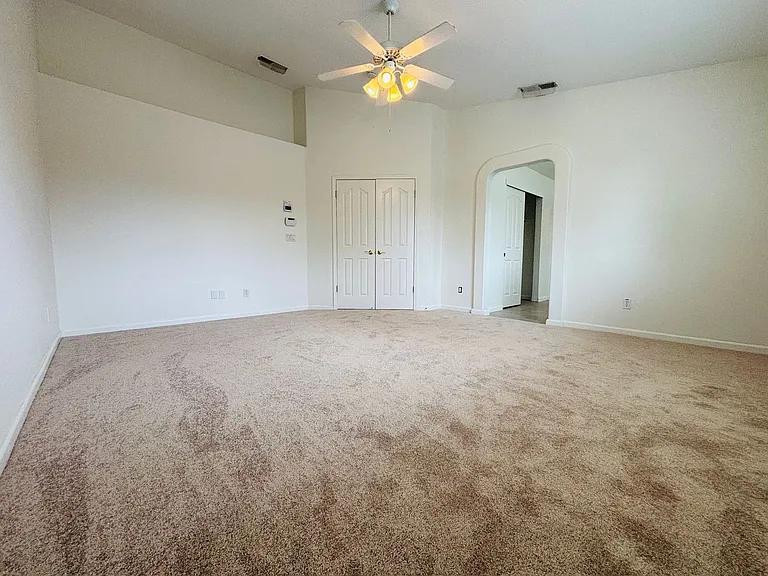 979 Seabough Ct — Photo 12