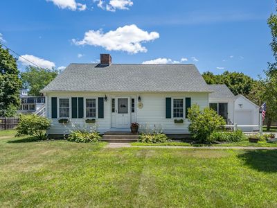 19 Pleasant Street, Merrimack, NH, 03054