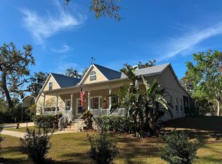 3006 69th St E, Bradenton, FL 34208