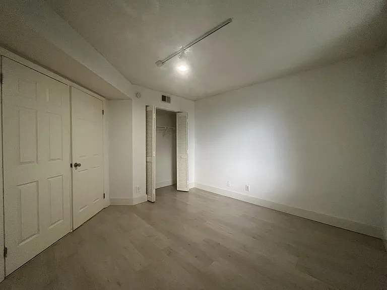 4035 W McNab Rd #203F — Photo 29