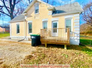 4004 Fort St, Omaha, NE 68111