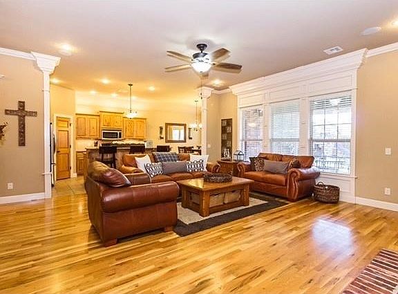 5th image of 1661 Whippoorwill Ln