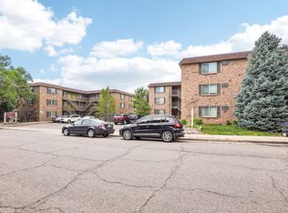 Knollwood and Tanglewood Apartments, Englewood, CO 80113