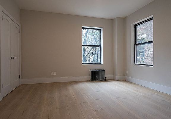 2nd image of 925 W End Ave APT 4G