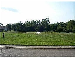 2nd image of 45323 Brookview Dr