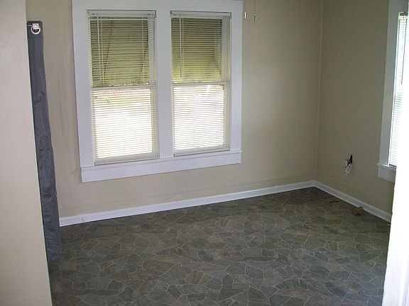 Front bedroom view two