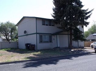 1118 SW Deschutes Ave, Redmond, OR 97756