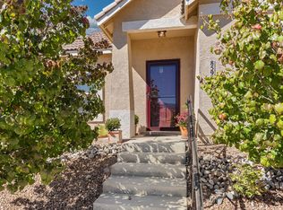 859 Palo Duro Dr, Bernalillo, NM 87004