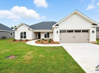 106 Nash Ct, Perry, GA 31069