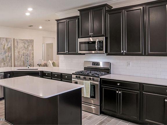 3rd image of 1772 LACHLAN Circle