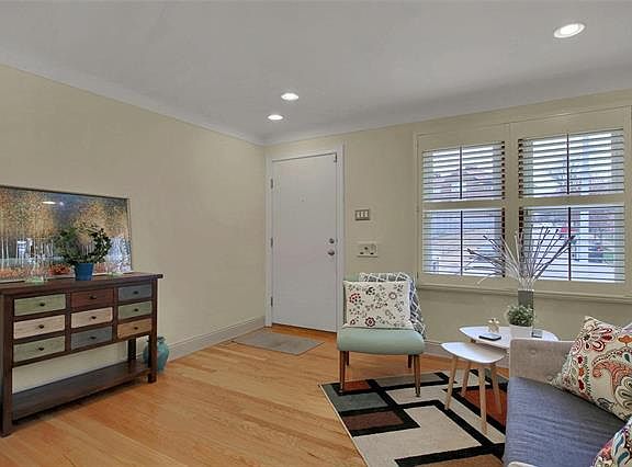 4th image of 6742 Dolan Pl