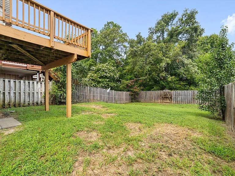 4701 Colonnade Way — Photo 32