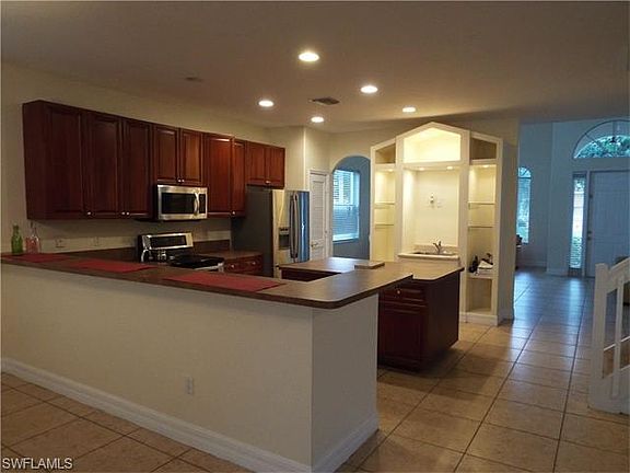 4th image of 11500 Centaur Way