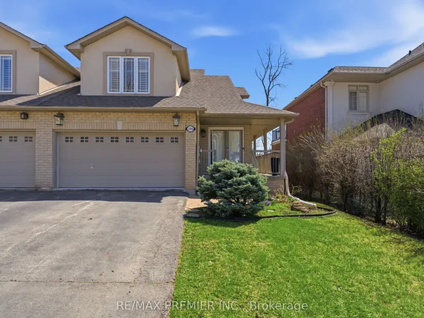 2304 Sovereign St, Oakville, ON L6L 1L6