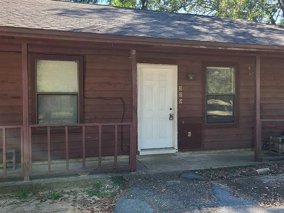 329 E Olive Rd