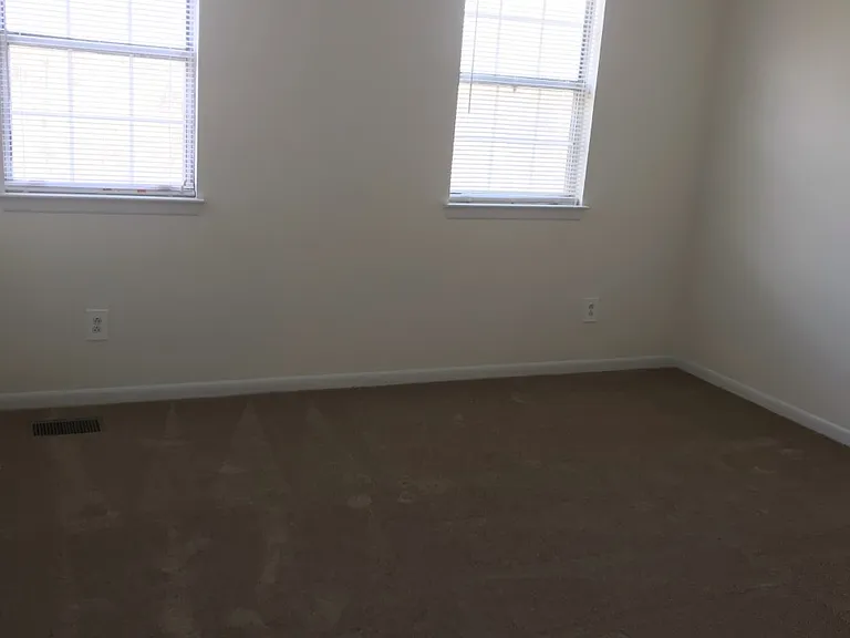 2847 Heathstead Pl — Photo 7