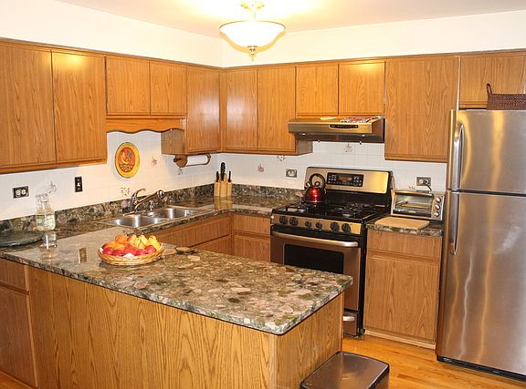 2nd image of 6100 W Leland Ave APT 301