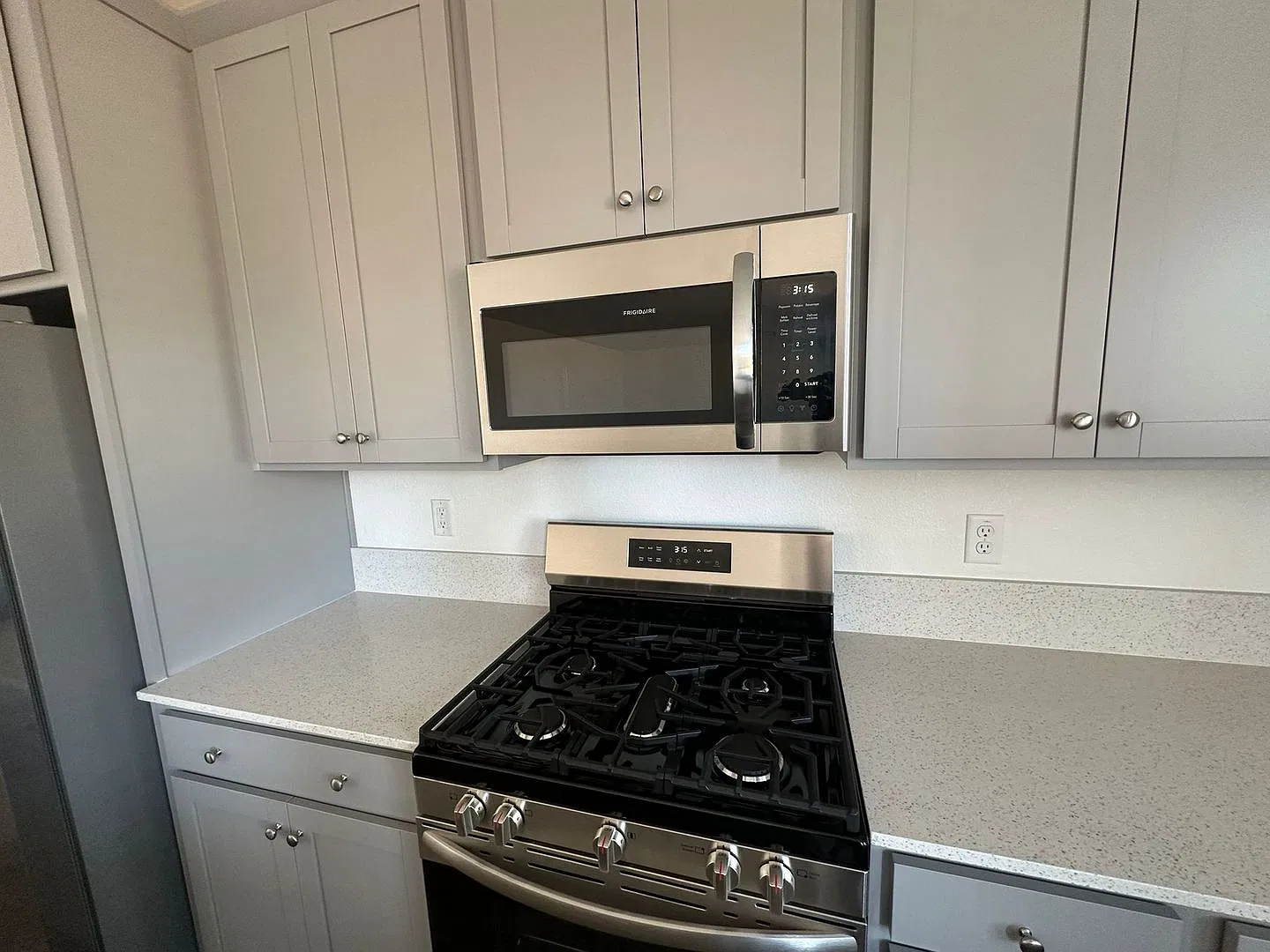 Beautifully maintained 4-bedroom, 3-bath, 2,403 sq ft in Rancho Cordova — Photo 4