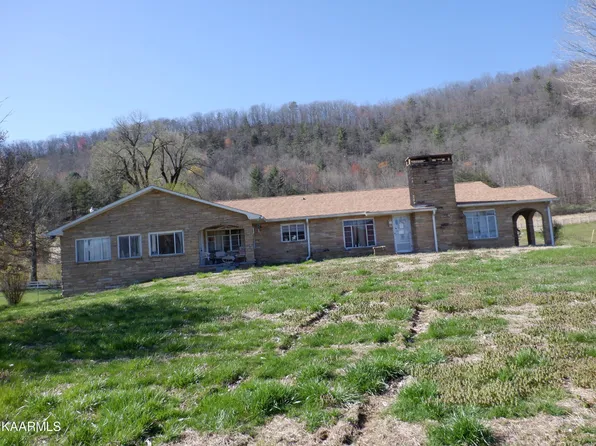 5777 Harriman Hwy, Oliver Springs, TN 37840