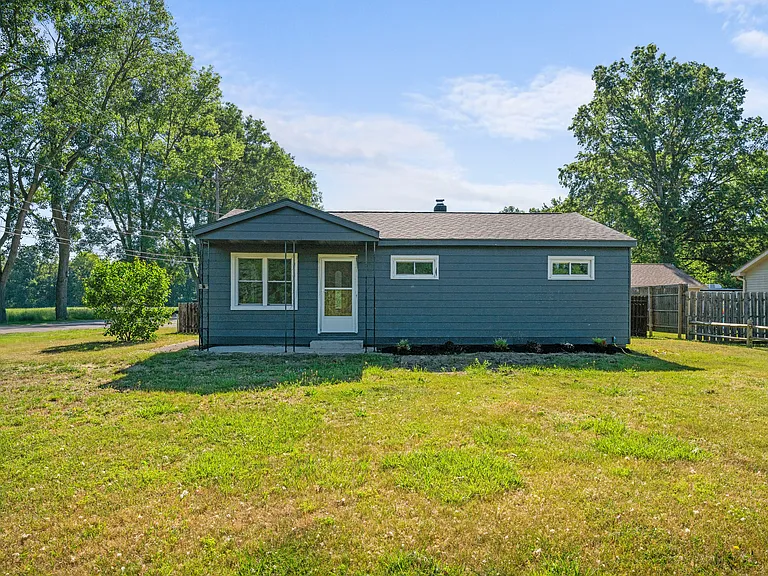 8560 Secor Rd — Photo 25