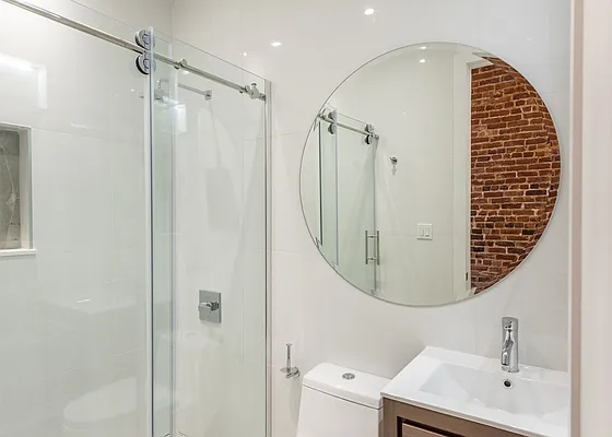 Rented by Nooklyn NYC LLC | media 53