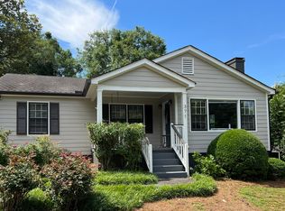 371 Cascade Dr NW, Marietta, GA 30064