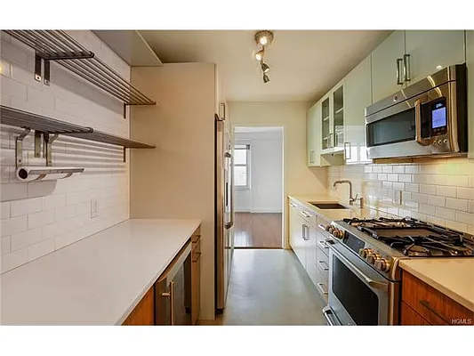 Sold by nortrud wolf spero | media 40