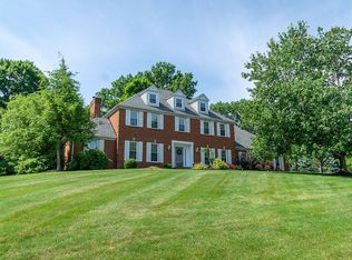 3720 Sanctuary Dr, Akron, OH 44333