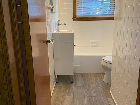 Full Bath upstairs