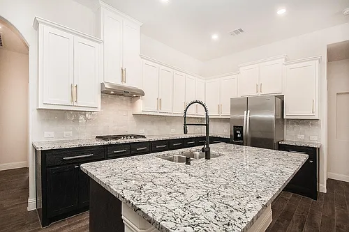 2924 Crossbow Ln Photo 1