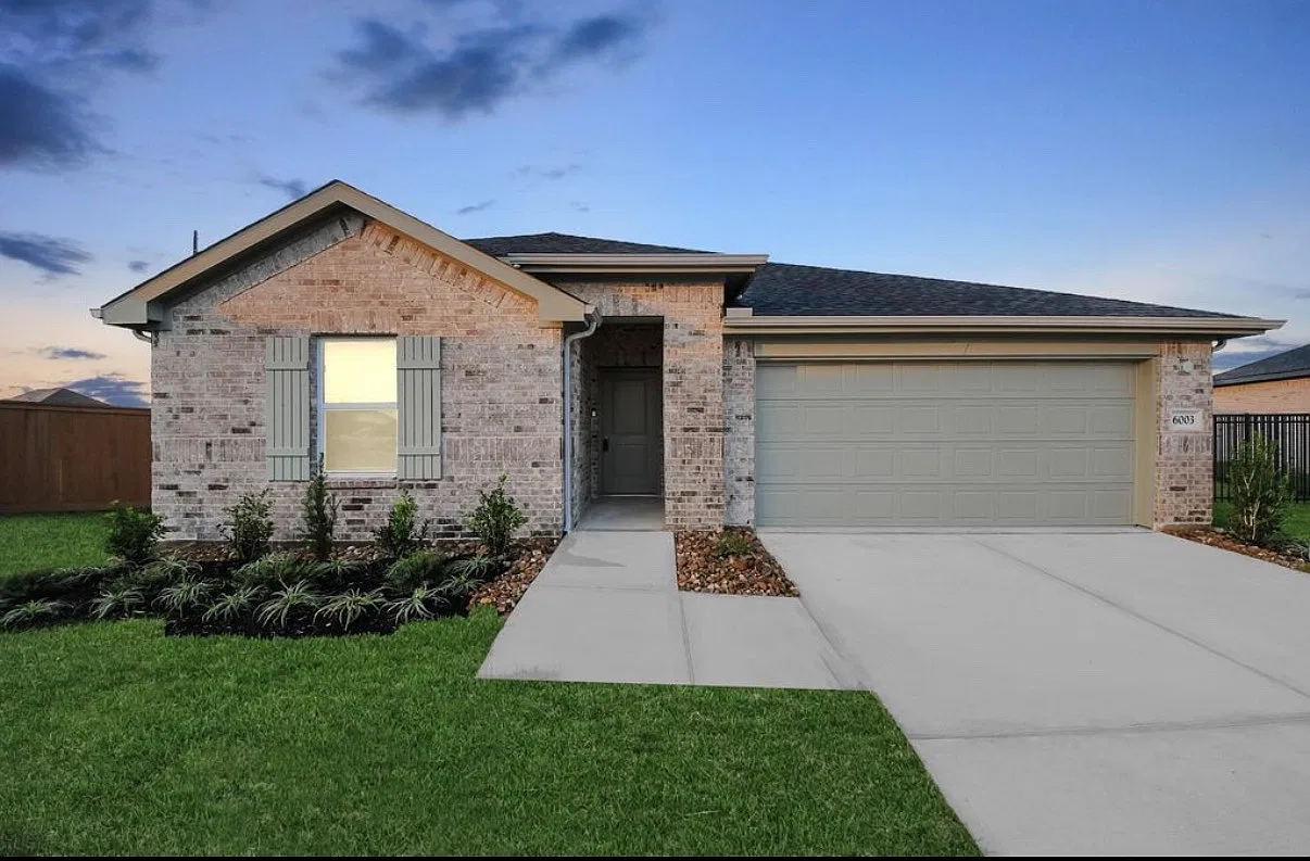 4 bed, 2089 sqft, $2,600 — Photo 1