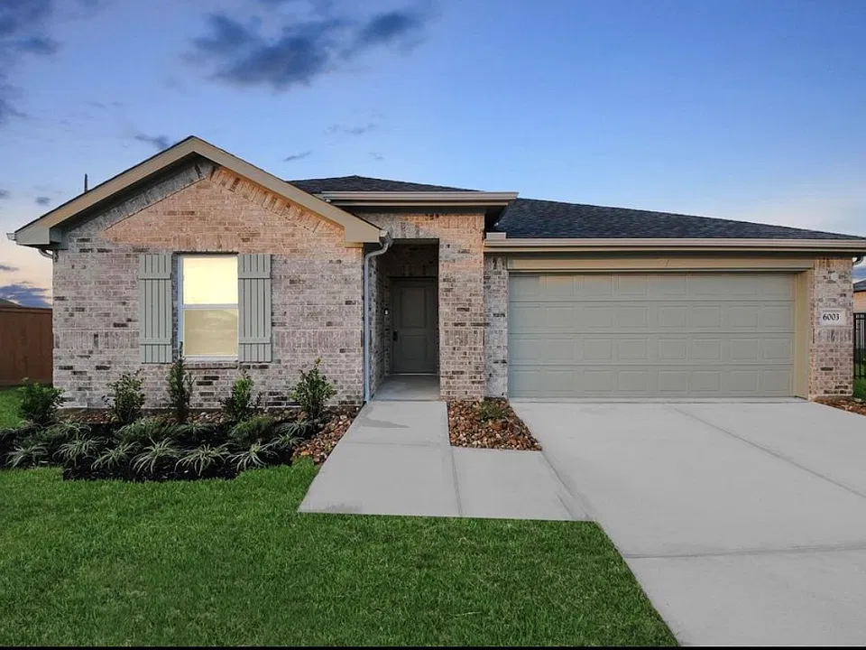 6003 Bella Breeze Dr