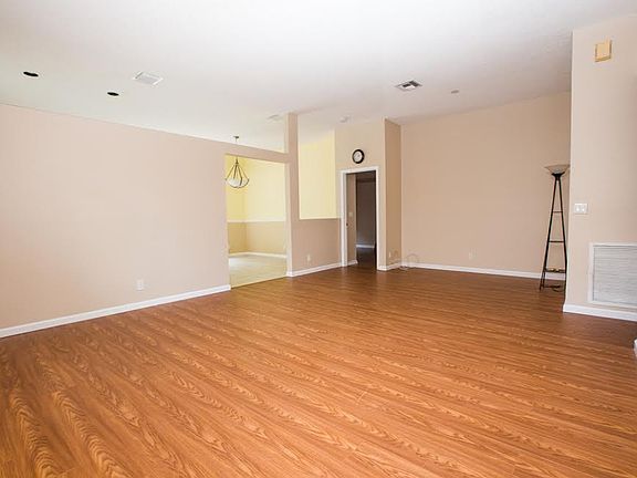 4th image of 5149 Heron Pl