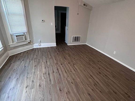4th image of 1306 S Emporia Ave #1306