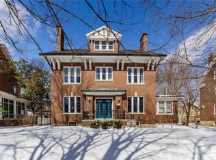 6323 Westminster Pl, Saint Louis, MO