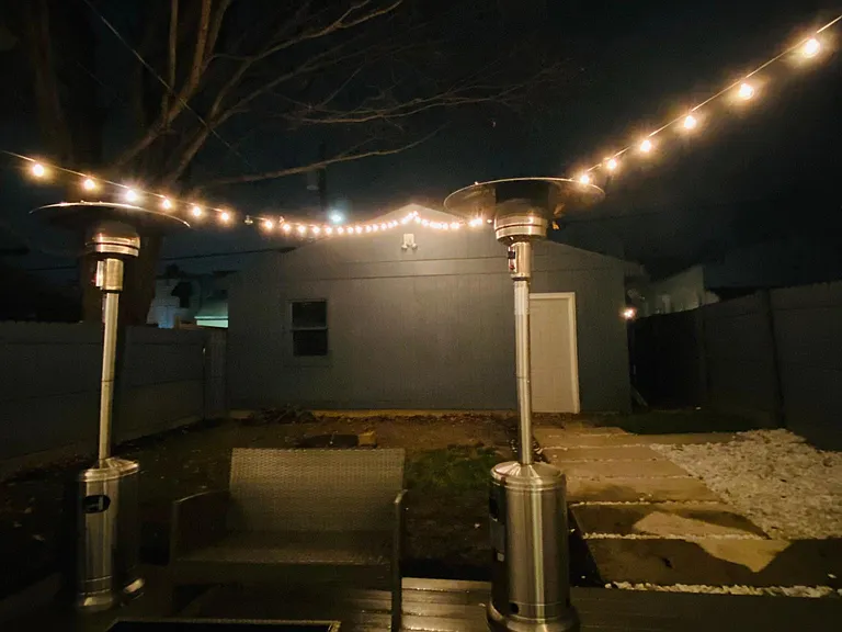 923 Monroe St — Photo 17