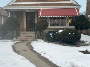 8731 S Clyde Ave, Chicago, IL 60617
