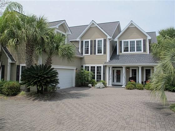 1st image of 4403 Windlake Dr