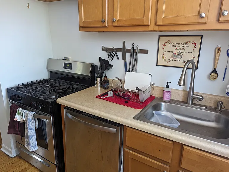 2939 W Schubert Ave #2 — Photo 4