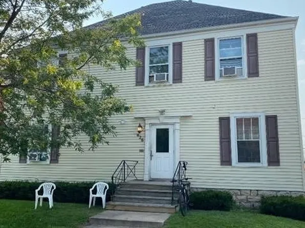 426 S Jefferson St #3, Green Bay, WI 54301