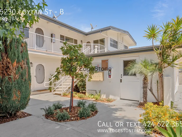25230 Loytan St #B — Photo 21