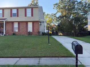 8244 Lexington Dr #8244, Severn, MD 21144