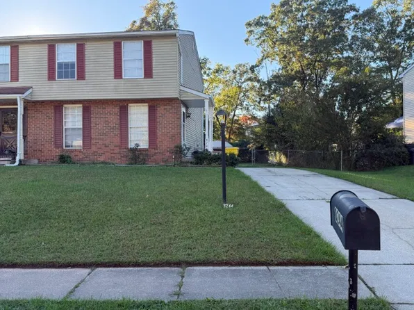 8244 Lexington Dr #8244, Severn, MD 21144