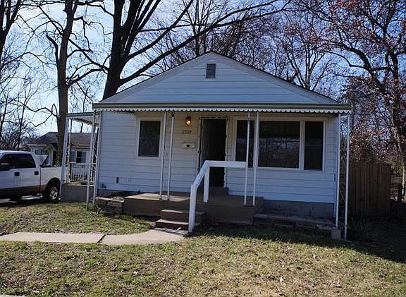 2nd image of 2339 Gaebler Ave