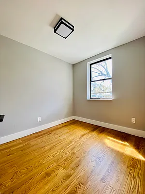 Rented by Hagstrom Management Inc | media 8